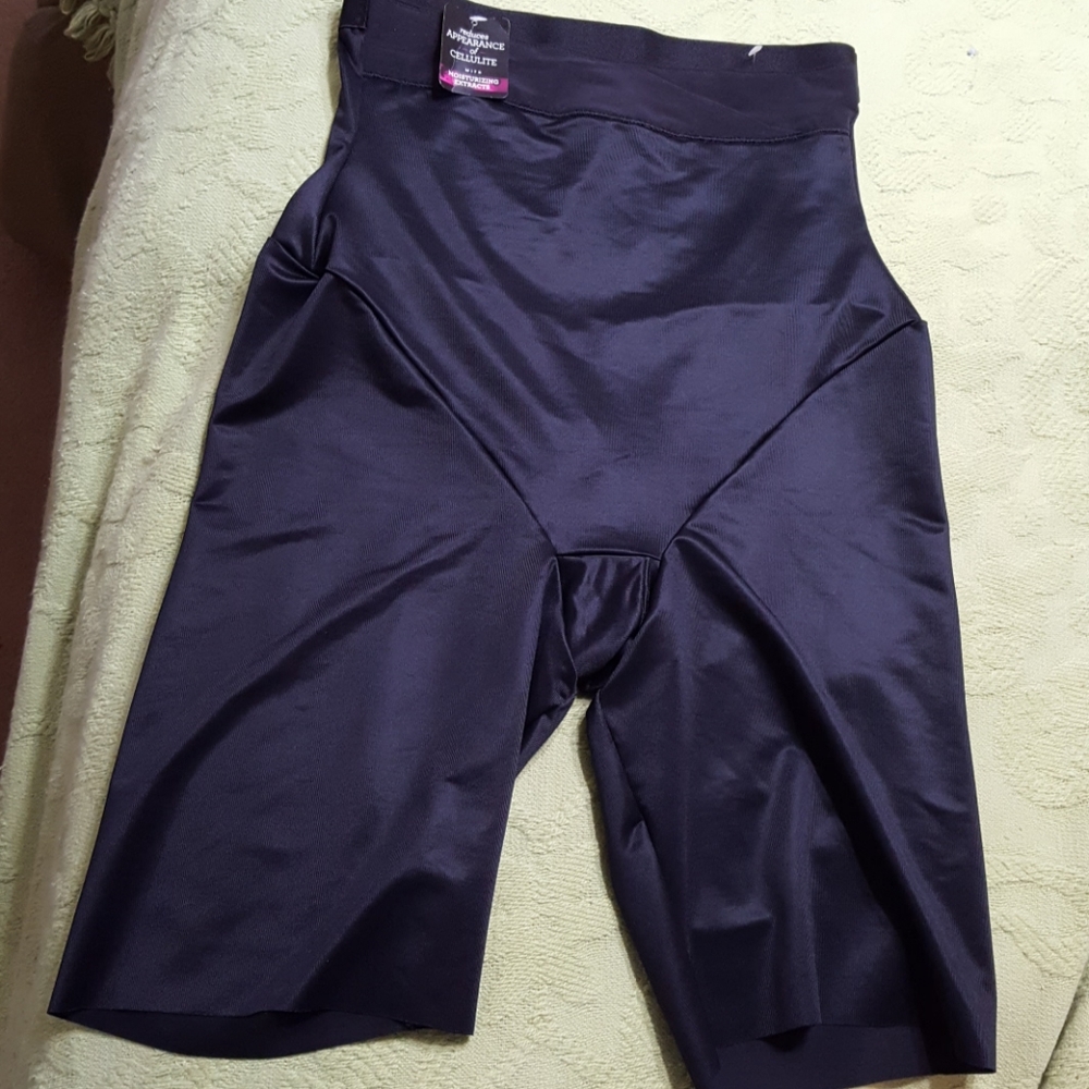 MAIDENFORM BODYSHAPER BREIFS